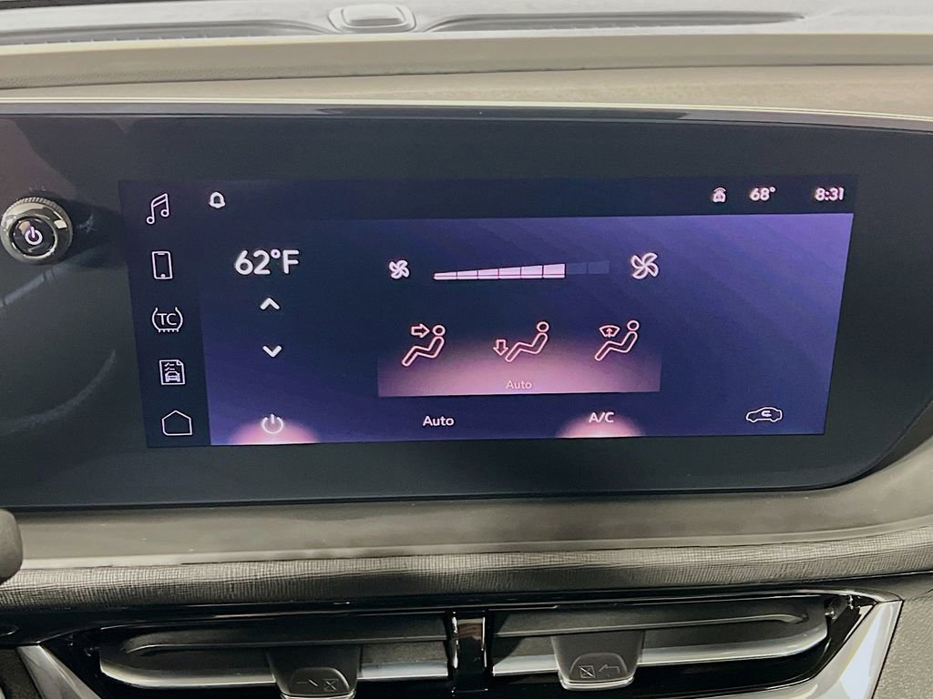 Used 2026 Buick Envista Sport Touring w/ Convenience II Package image 15