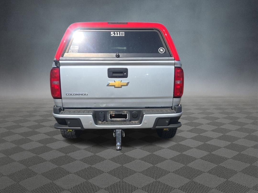 Used 2019 Chevrolet Colorado Z71 AWD/4WD image 3