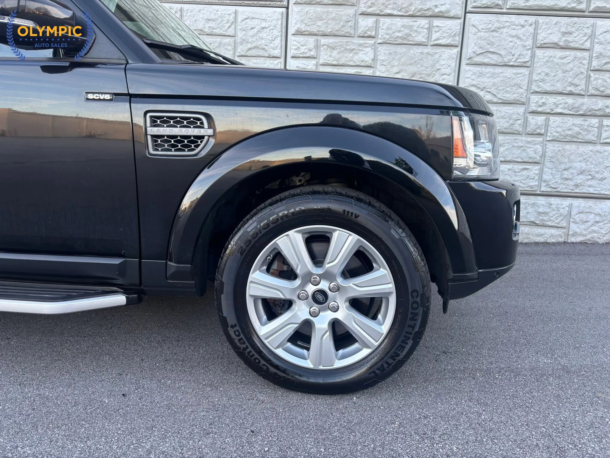 Used 2016 Land Rover LR4 HSE AWD/4WD image 11