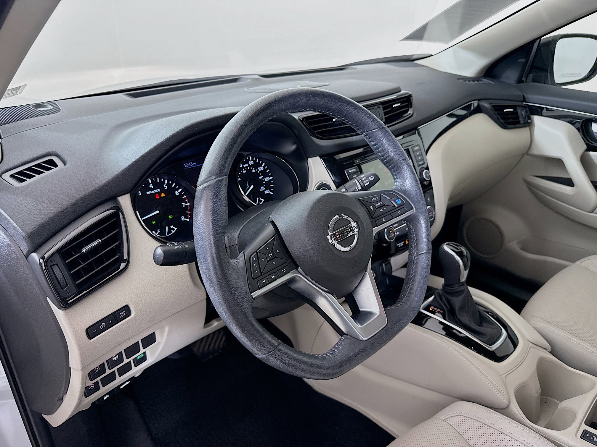 Used 2019 Nissan Rogue Sport SL image 9