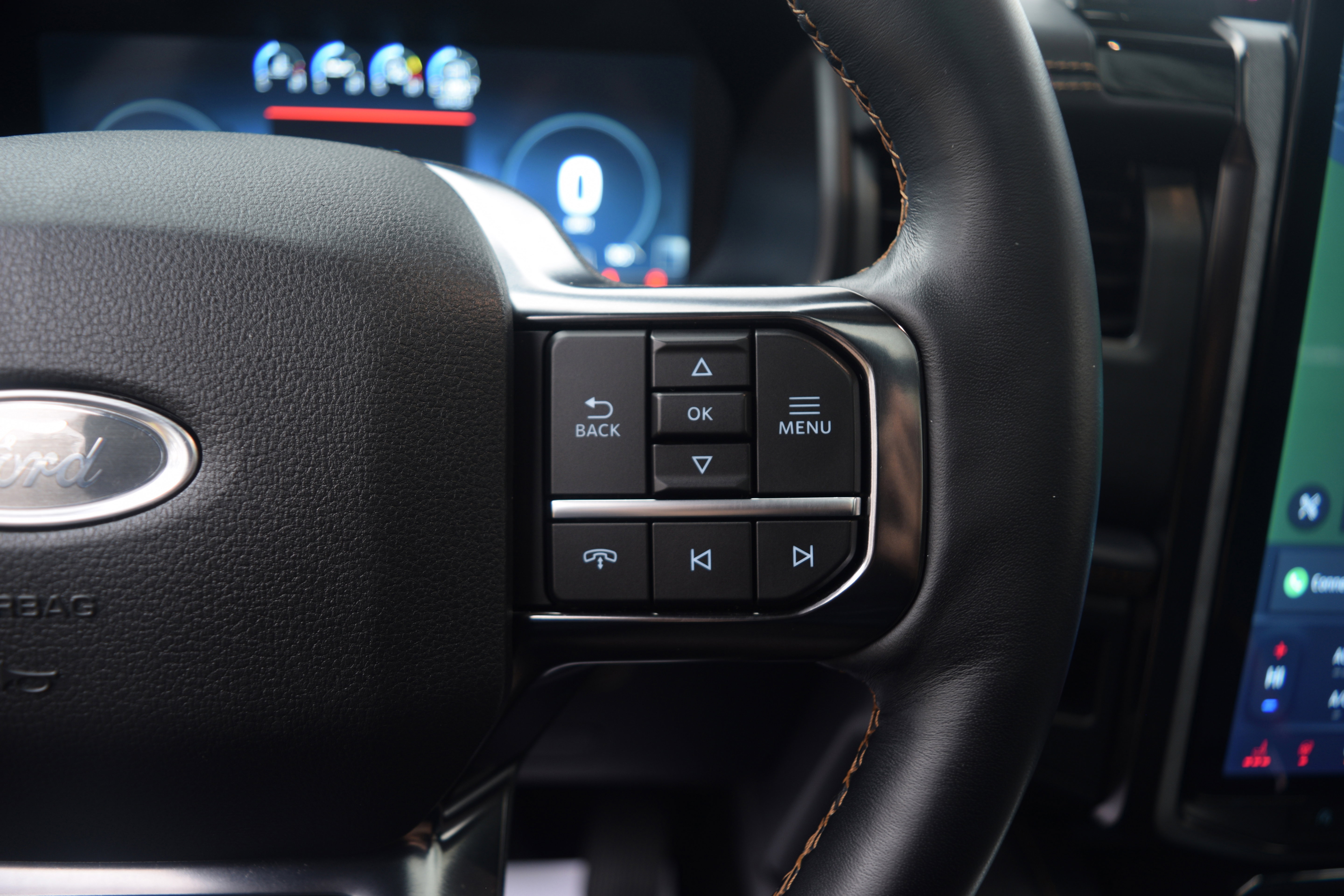 Used 2022 Ford Expedition Platinum image 5