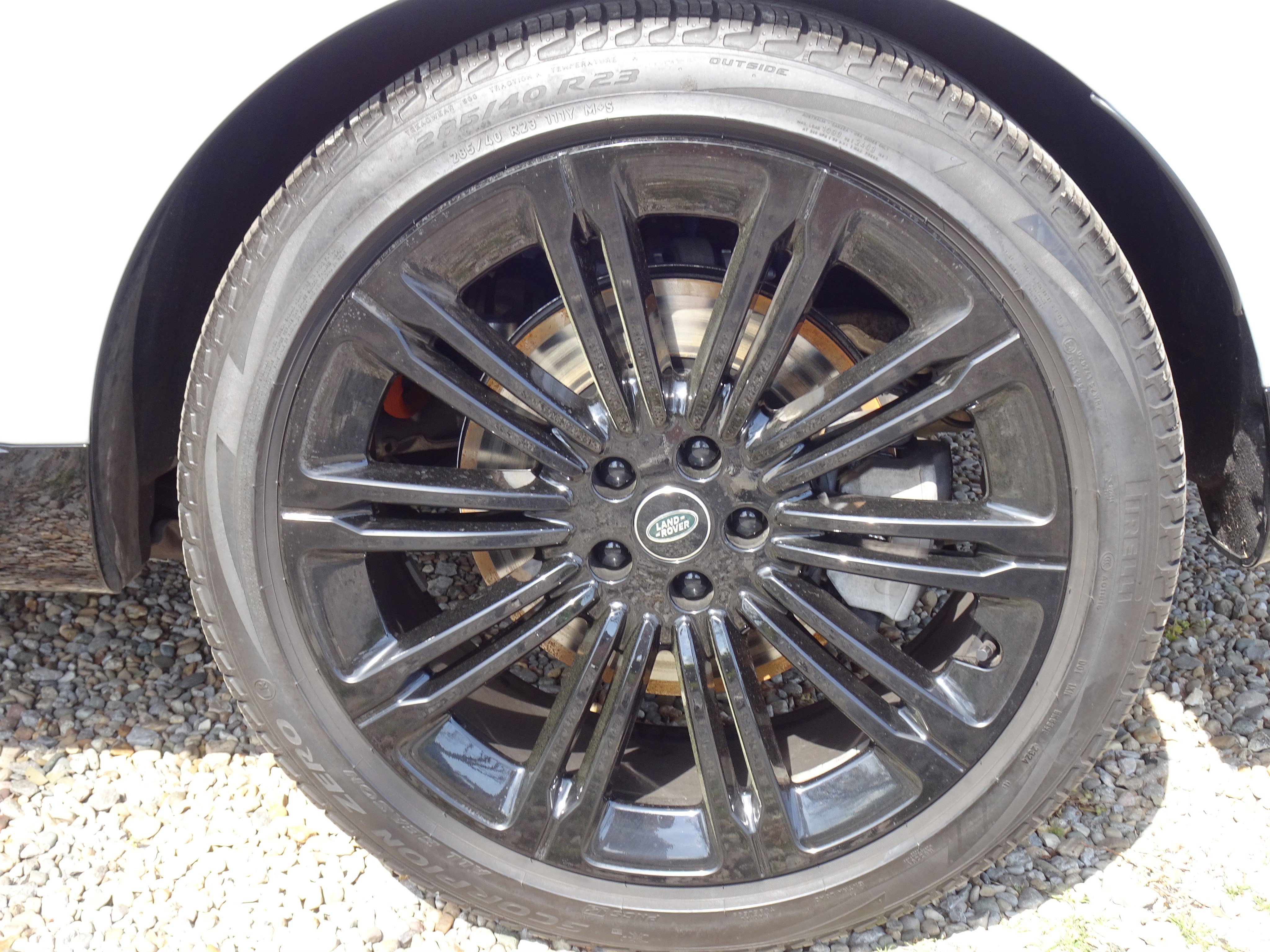 Certified 2024 Land Rover Range Rover SE AWD/4WD image 36