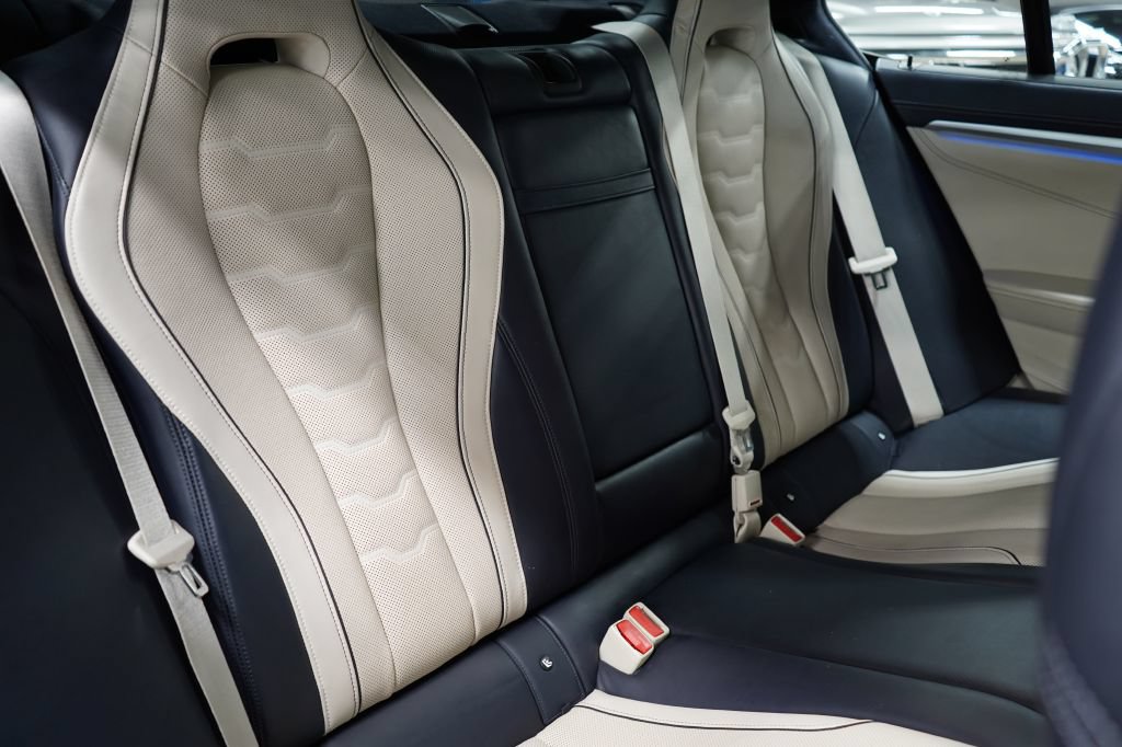 Used 2023 BMW ALPINA B8 xDrive Gran Coupe AWD/4WD image 21