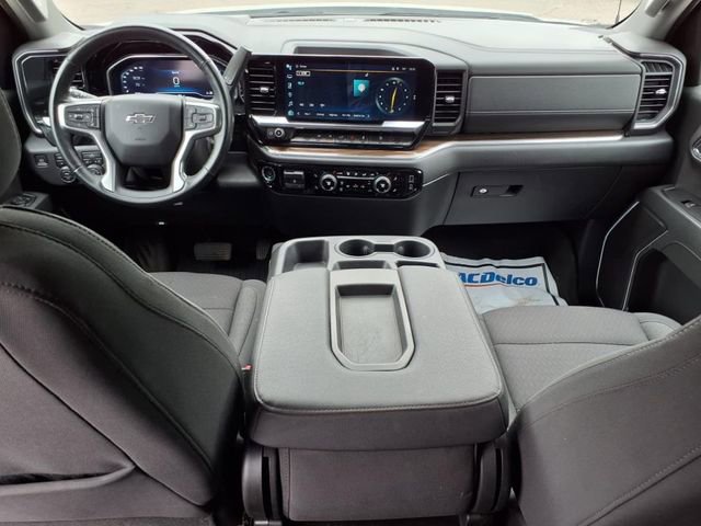 Used 2024 Chevrolet Silverado 1500 RST image 12