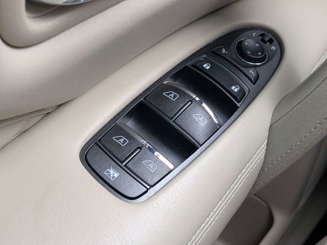 Used 2022 INFINITI QX80 Sensory w/ All-Season Package image 25