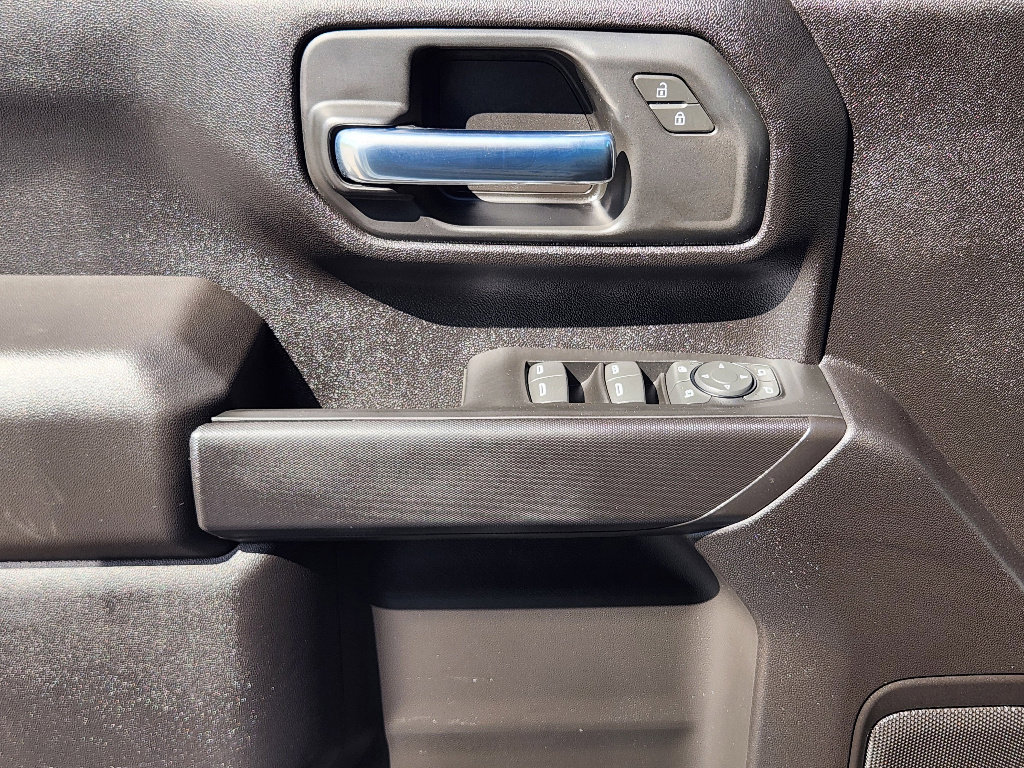 Certified 2025 Chevrolet Silverado 2500 Custom w/ Custom Value Package image 25