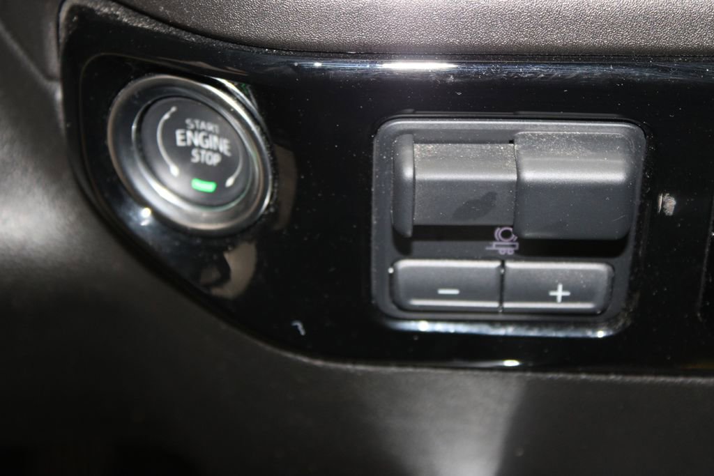 Used 2025 Chevrolet Silverado 2500 LT w/ All Star Edition image 42