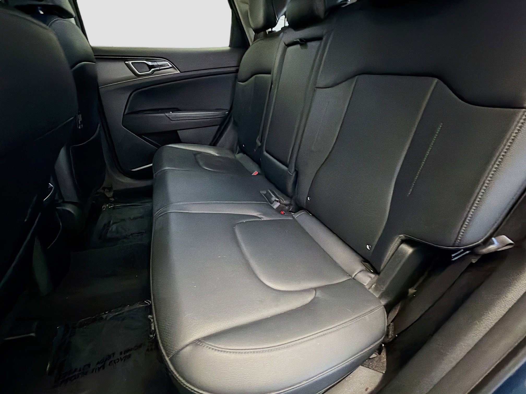 Used 2023 Kia Sportage EX w/ EX Premium Package image 13