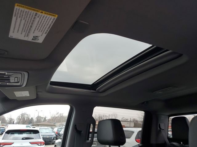 Used 2021 GMC Sierra 1500 SLT w/ SLT Premium Plus Package image 9