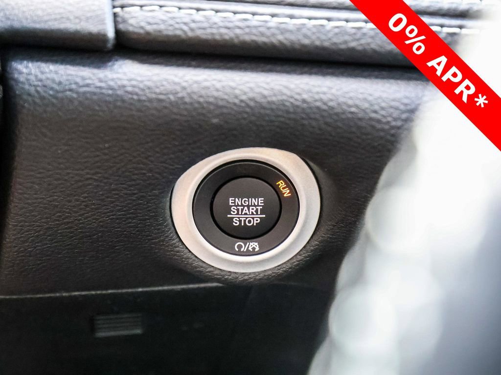 New 2026 Chrysler Pacifica Select image 26