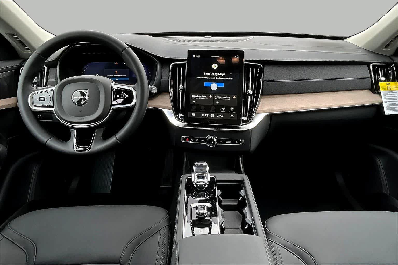 New 2026 Volvo XC90 B6 Plus w/ Protection Package Premier AWD/4WD image 7