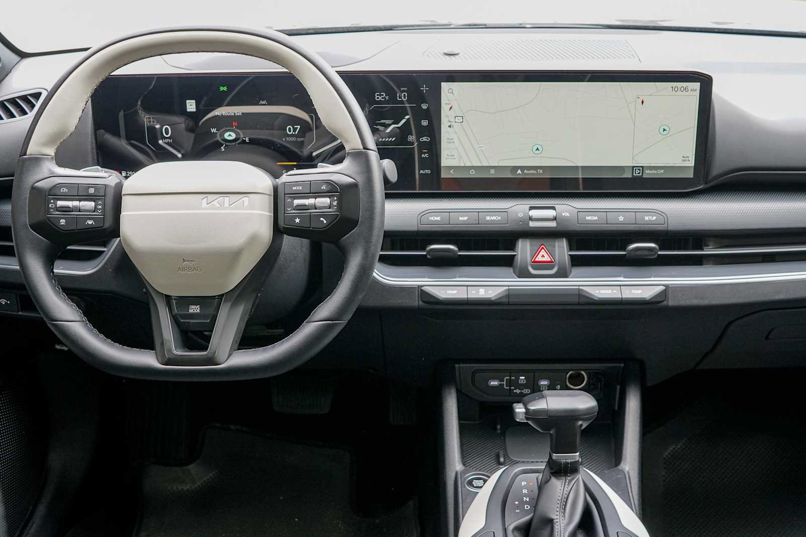 Certified 2025 Kia K4 GT-Line w/ GT-Line Sunroof Package FWD image 21