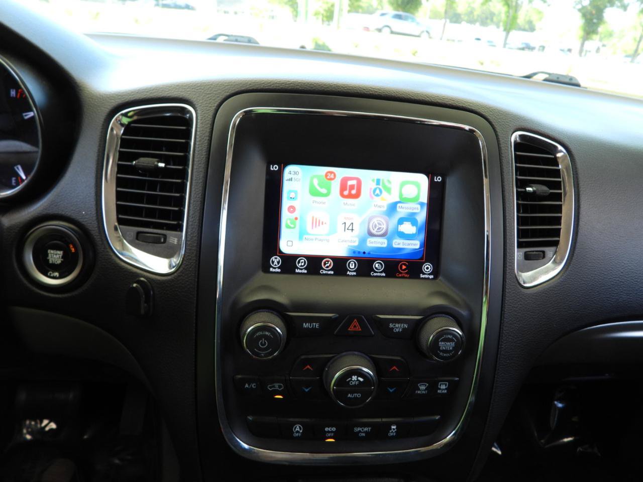 Used 2018 Dodge Durango SXT w/ 3rd Row Seating Group RWD image 57