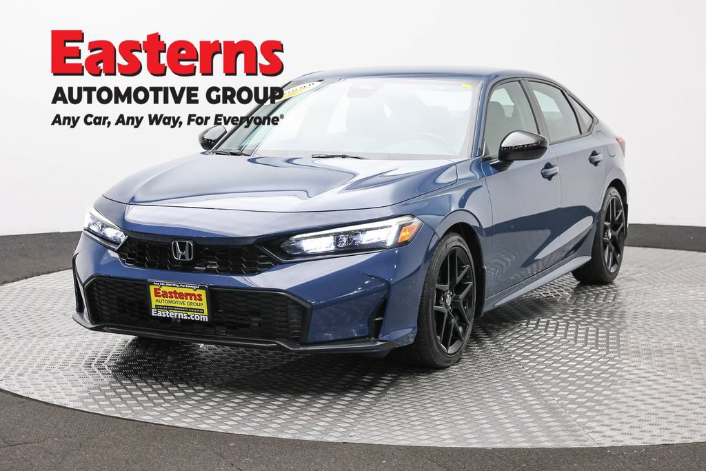 Used 2025 Honda Civic Sport image 1