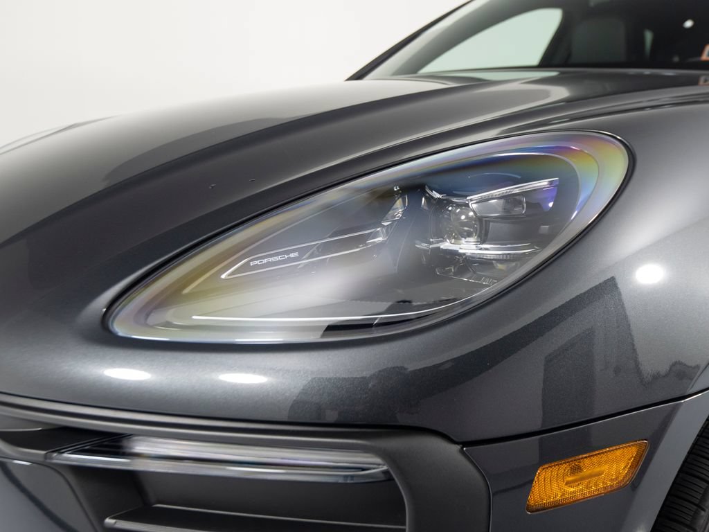 Certified 2026 Porsche Macan AWD/4WD image 42