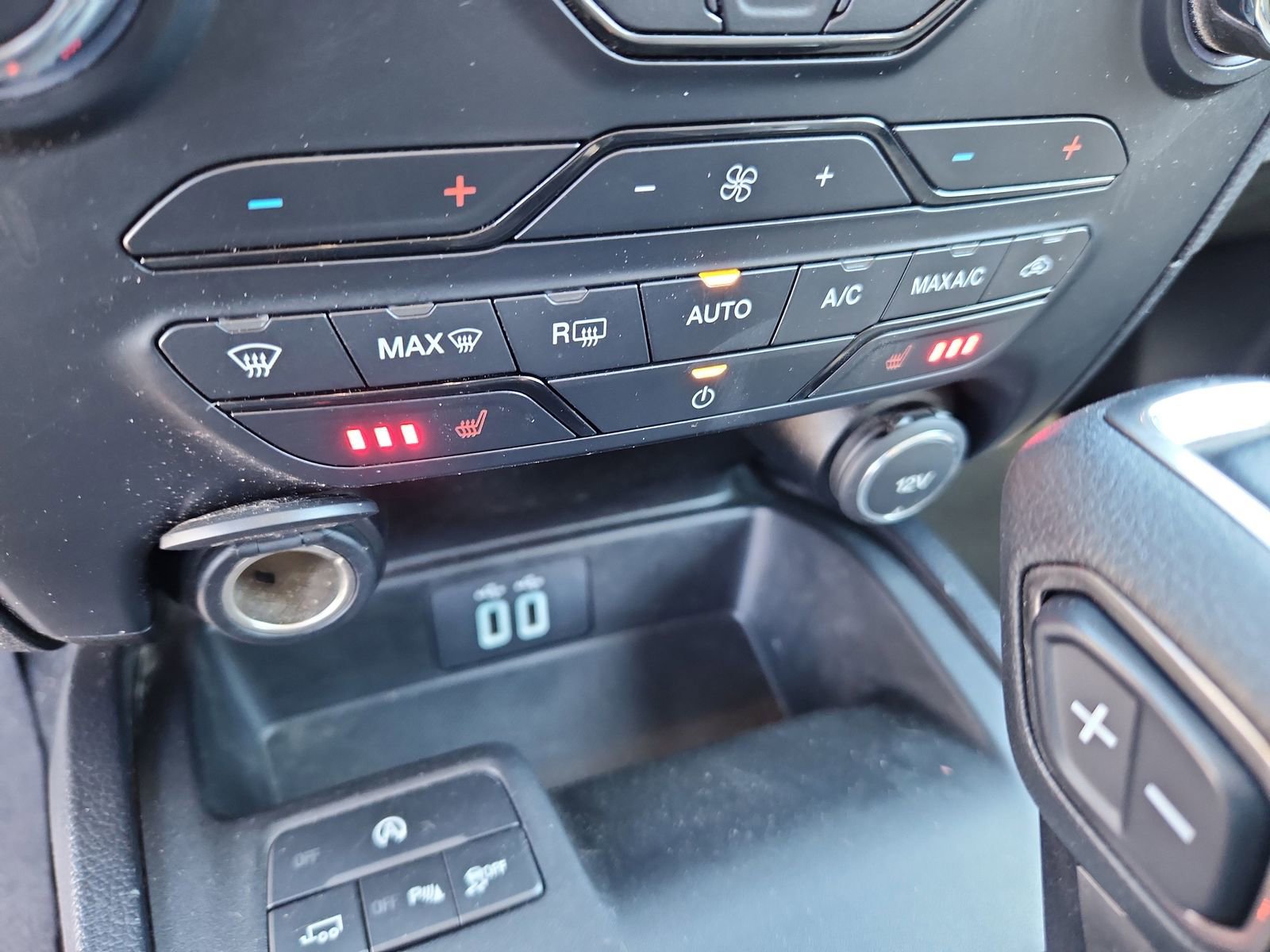 Used 2021 Ford Ranger Lariat w/ Equipment Group 501A High image 25