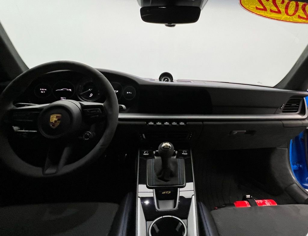 Used 2022 Porsche 911 GT3 image 6