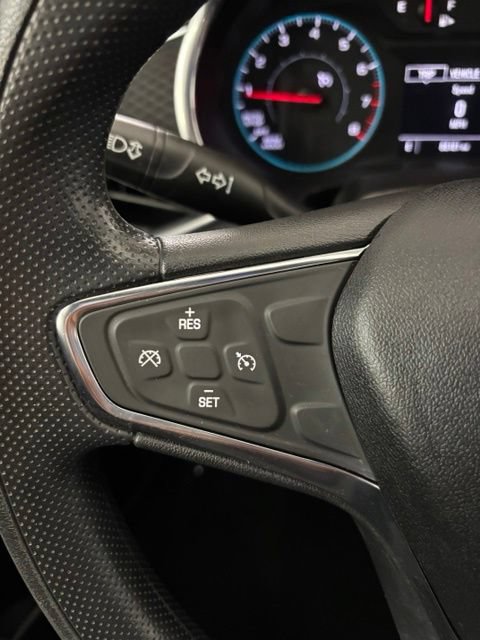 Used 2021 Chevrolet Malibu LT FWD image 16