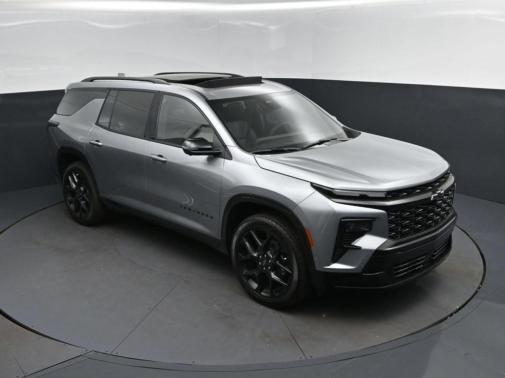 New 2026 Chevrolet Traverse RS w/ LPO, Floor Liner Package FWD image 36