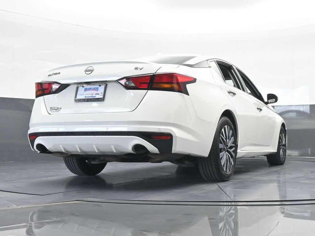 Used 2023 Nissan Altima 2.5 SV FWD image 61