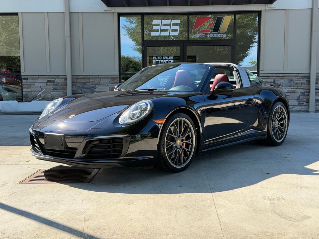 Used 2018 Porsche 911 Targa 4S AWD/4WD image 1