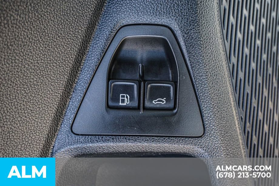 Used 2024 Volkswagen Jetta S image 47