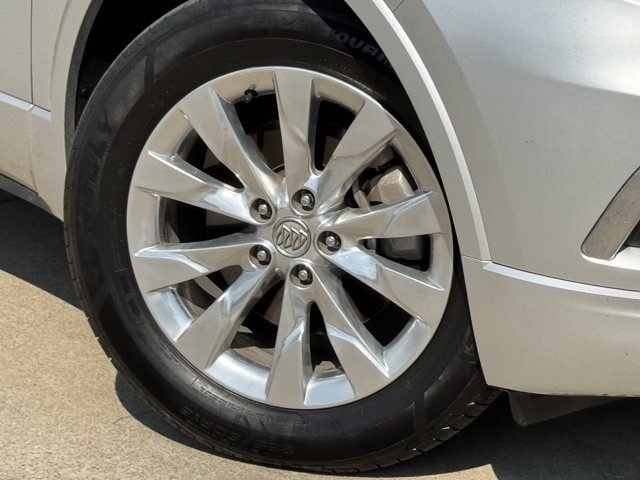 Used 2017 Buick Envision Essence FWD image 35