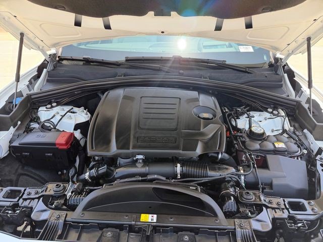 Used 2026 Jaguar F-PACE R-Dynamic S AWD/4WD image 19