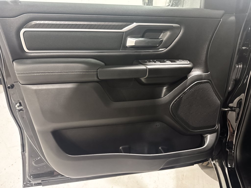 New 2026 RAM 1500 Big Horn AWD/4WD image 16