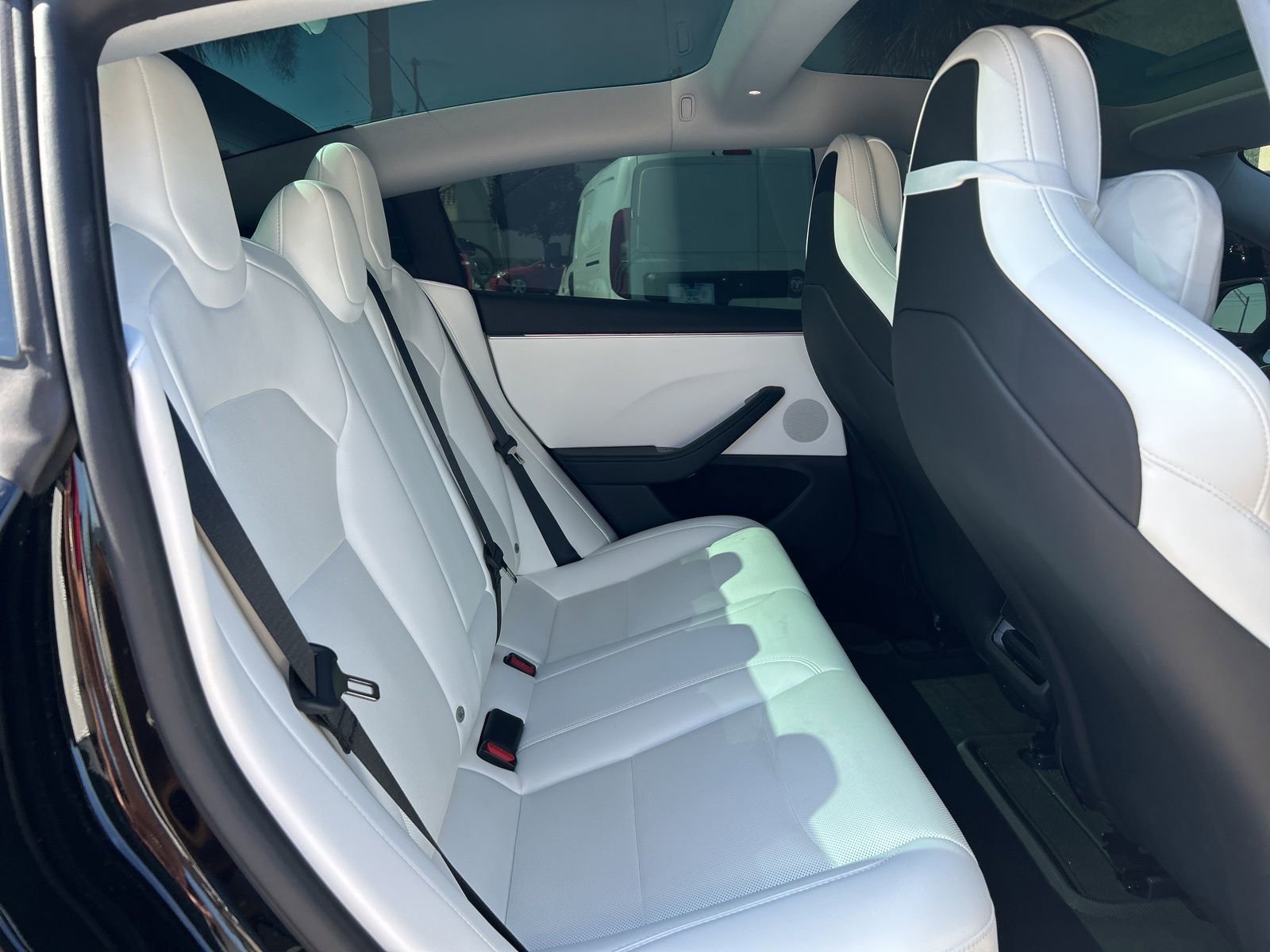 Used 2024 Tesla Model 3 Performance AWD/4WD image 11