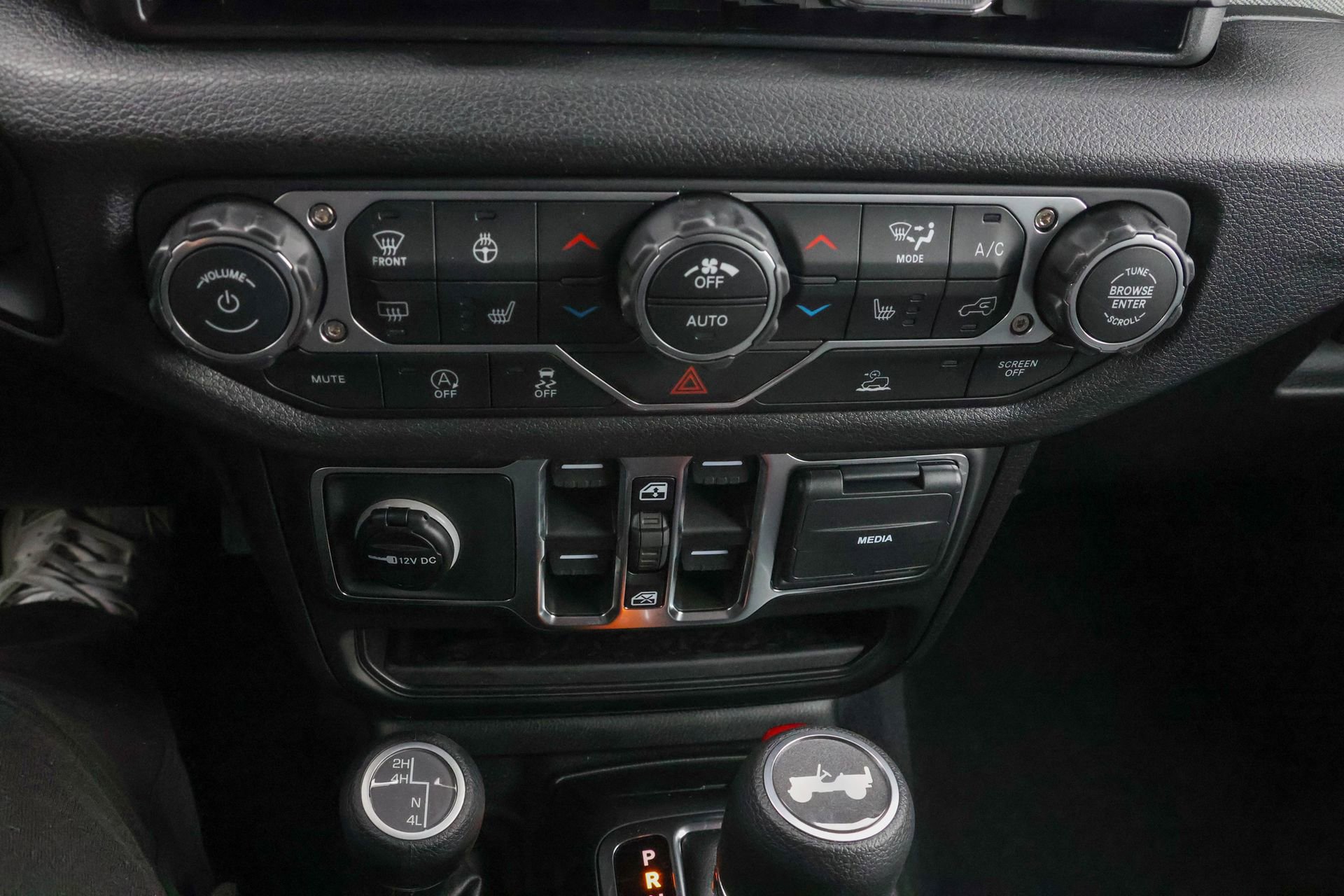 New 2026 Jeep Wrangler Sport S image 24