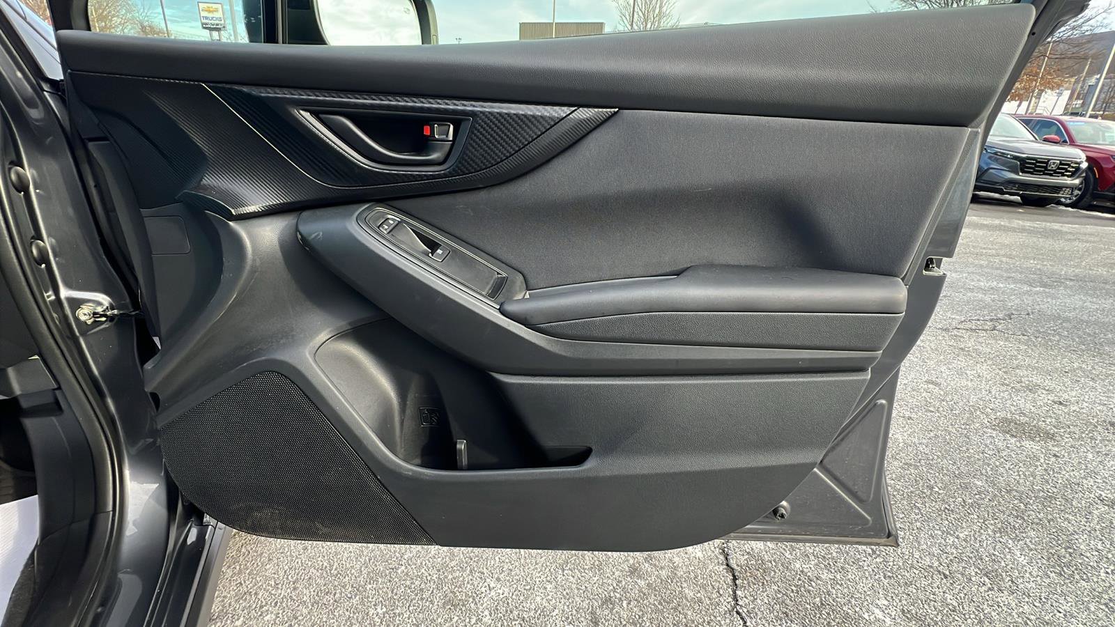 Used 2021 Subaru Crosstrek 2.0i Premium w/ Moonroof Package image 12