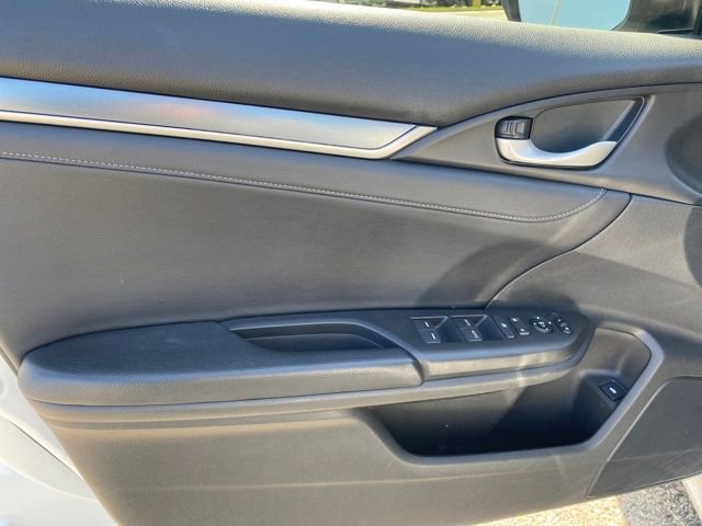 Used 2018 Honda Civic EX-L image 16