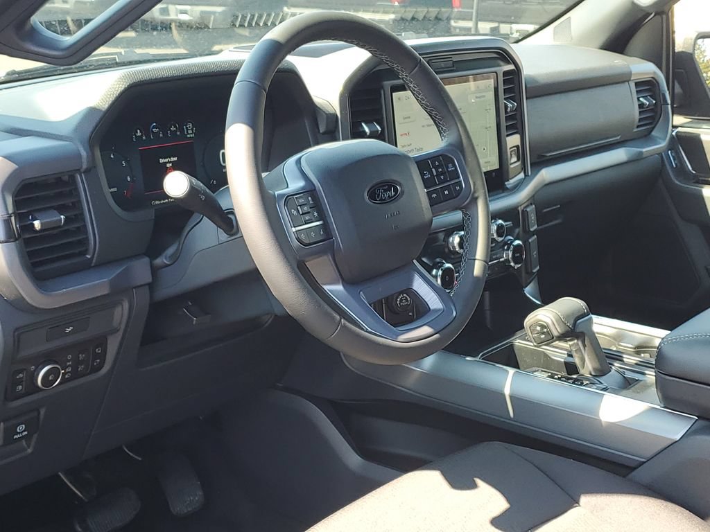 New 2026 Ford F150 XLT w/ Equipment Group 302A MID AWD/4WD image 9