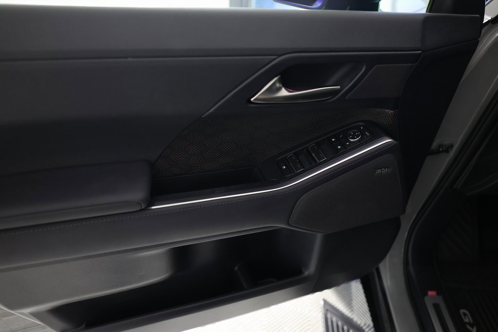 Used 2025 Lexus GX 550 image 19