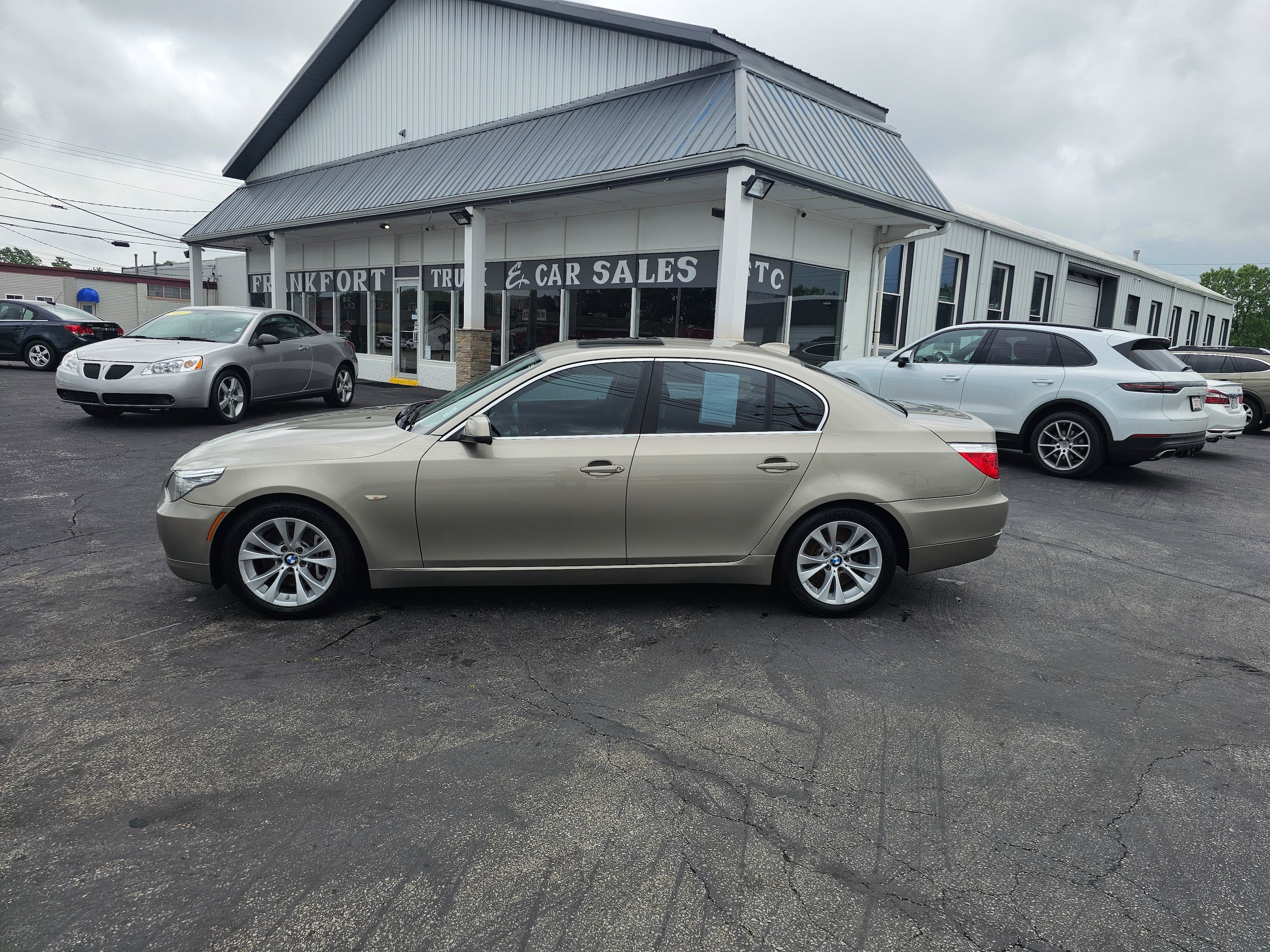 Used 2010 BMW 535i Sedan RWD image 10