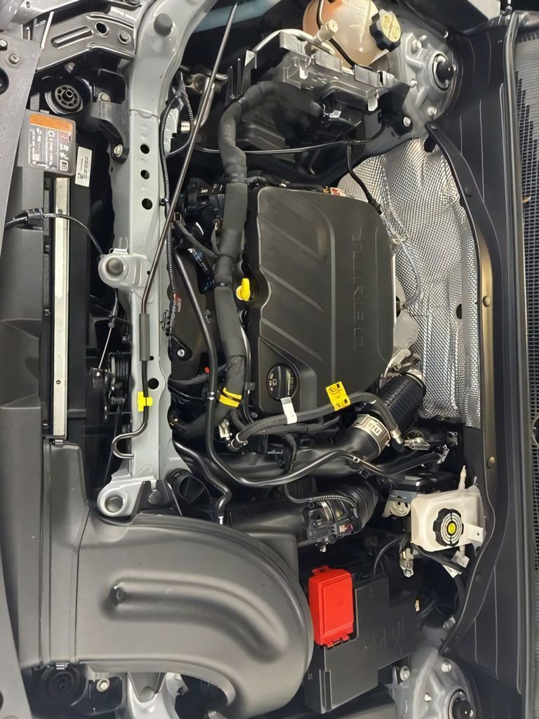 Used 2024 Chevrolet TrailBlazer LS w/ LS Convenience Package image 28