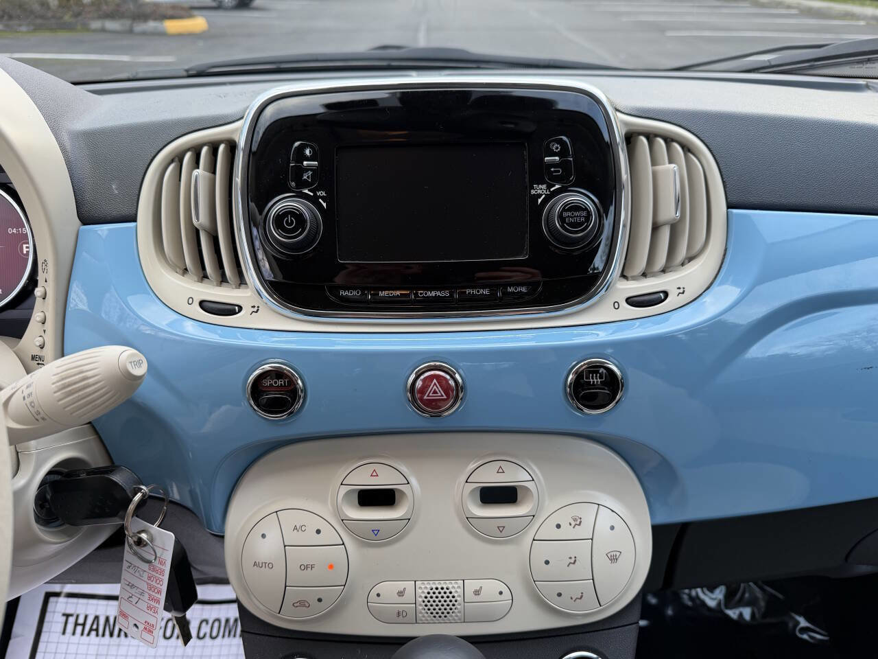 Used 2017 FIAT 500 Lounge image 20