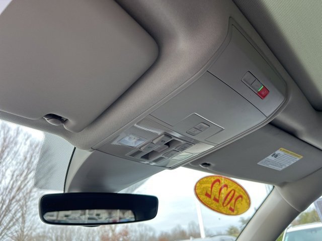 Used 2022 Volkswagen Atlas SEL image 30