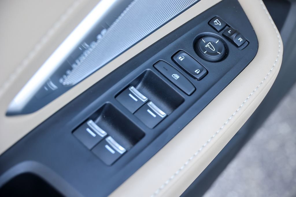 Used 2024 Acura RDX SH-AWD w/ Advance Package image 6