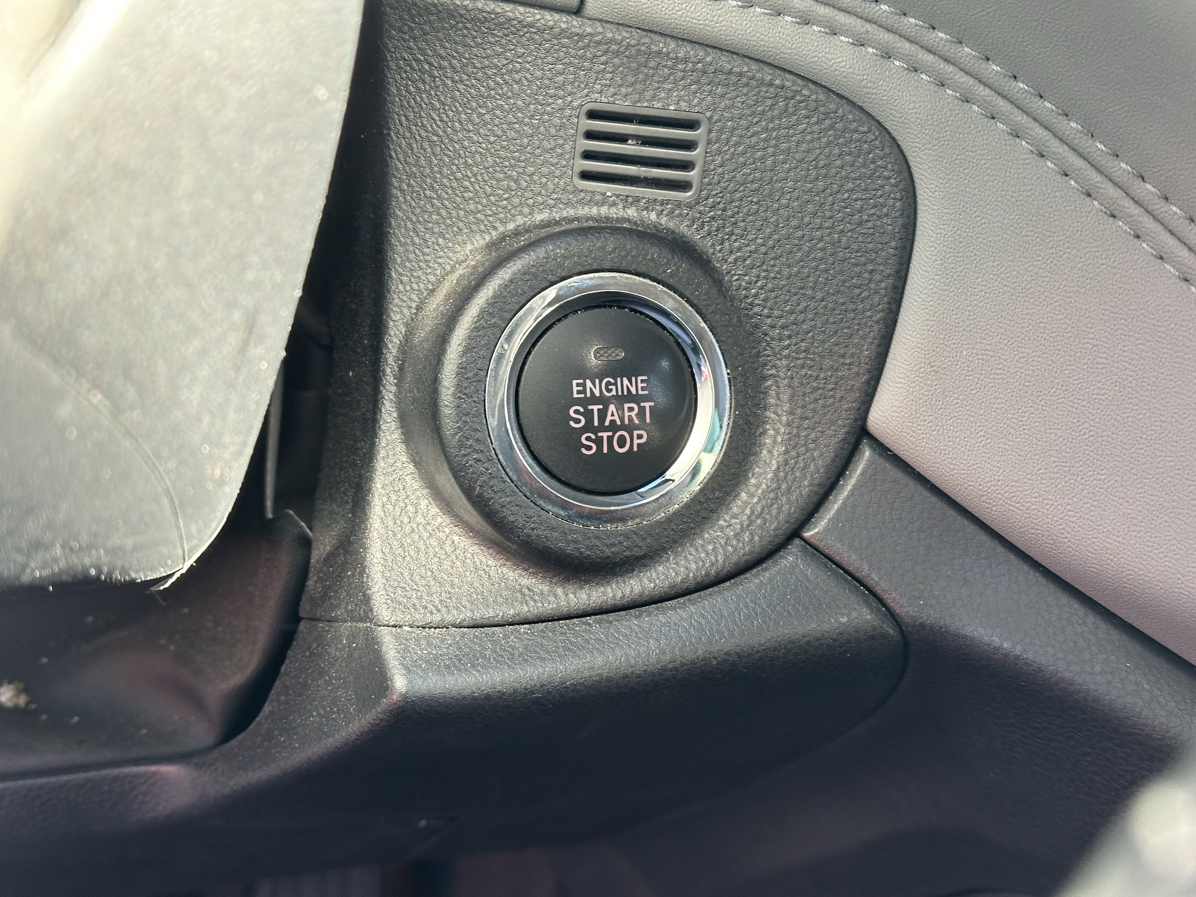 Used 2021 Subaru Outback Premium image 17