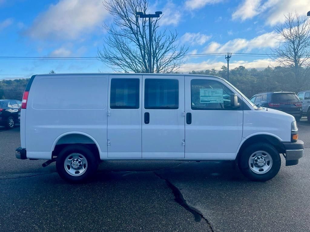 New 2025 Chevrolet Express 2500 w/ Driver Convenience Package RWD image 7