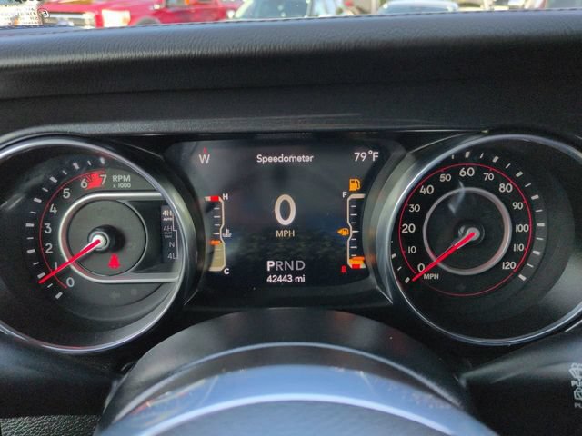 Used 2022 Jeep Wrangler Unlimited Rubicon w/ Xtreme Recon 35" Tire Package AWD/4WD image 29