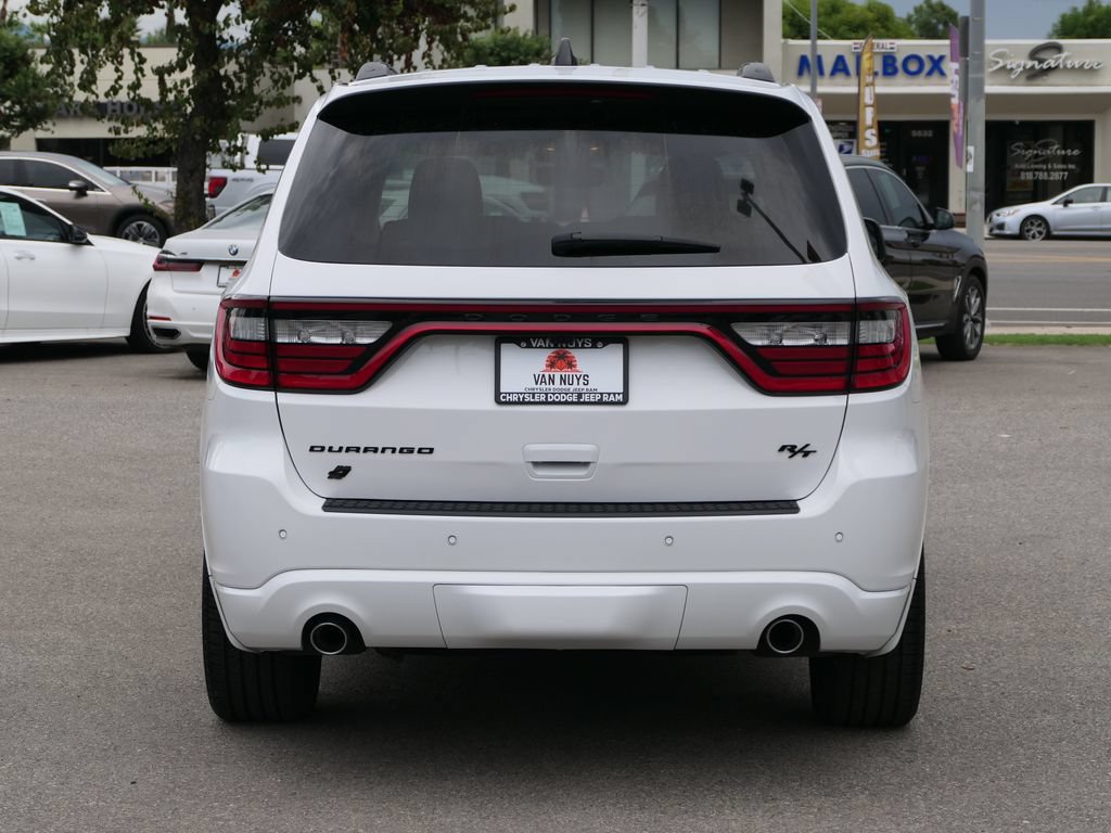 Used 2025 Dodge Durango R/T w/ Blacktop Package AWD/4WD image 5