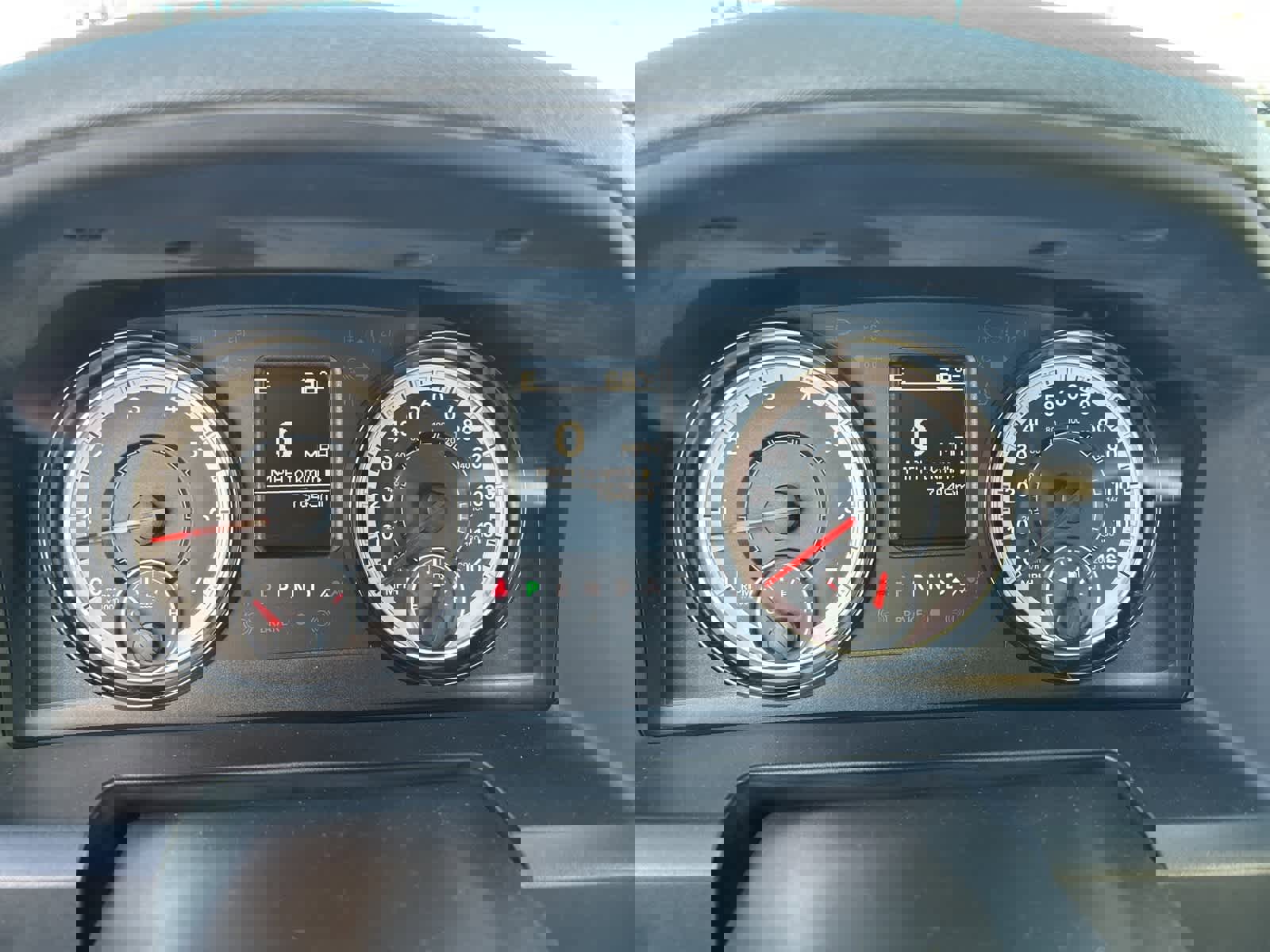 Used 2018 RAM 1500 Express image 31