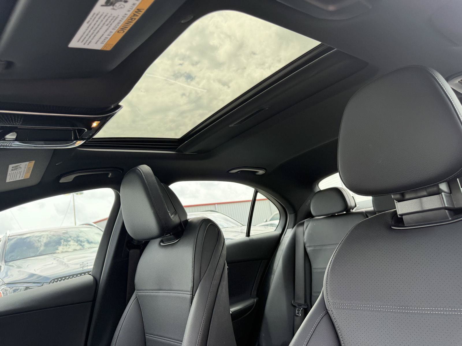 Certified 2025 Mercedes-Benz C 300 4MATIC Sedan image 15