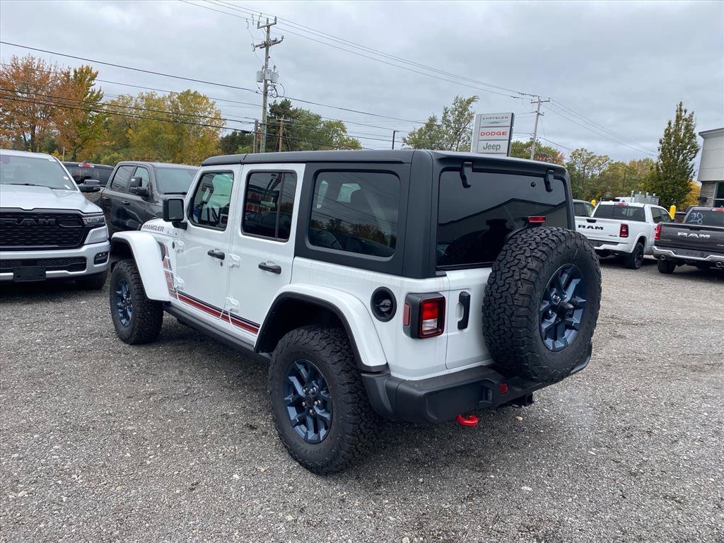 New 2026 Jeep Wrangler Unlimited Sport w/ Dual Top Group AWD/4WD image 3