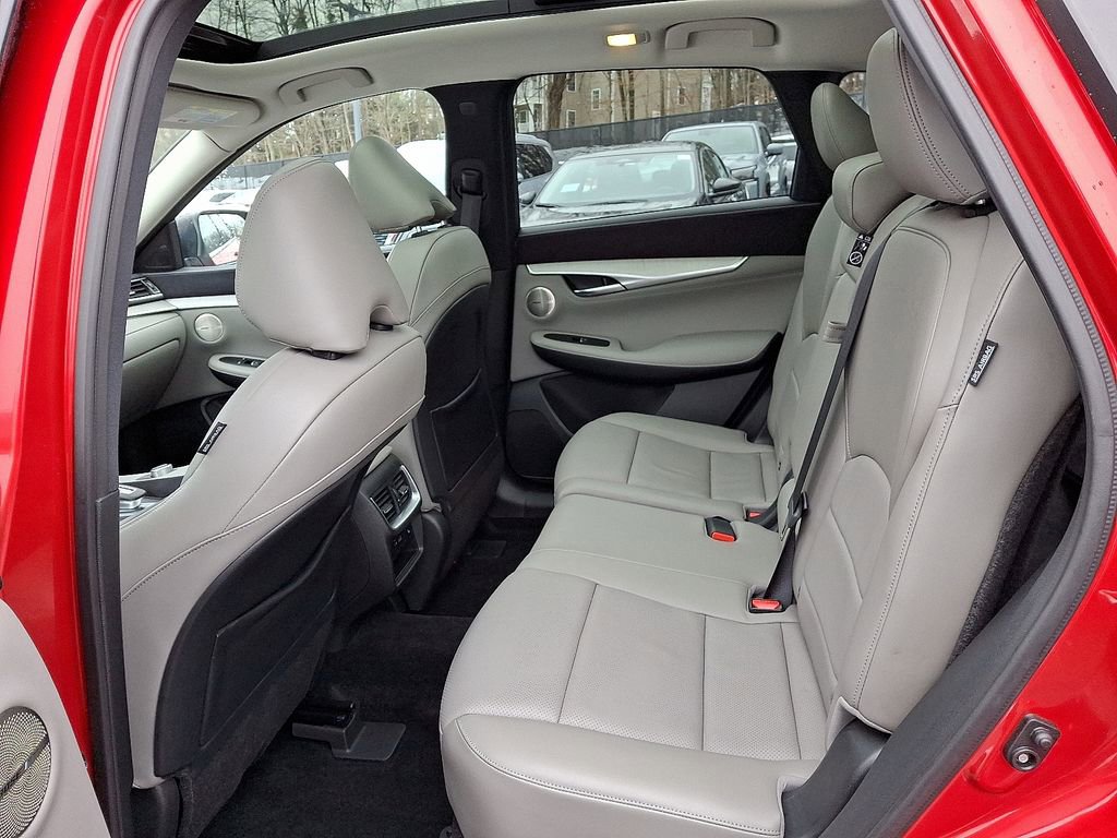 Used 2023 INFINITI QX50 Sensory w/ Accent Package AWD/4WD image 11