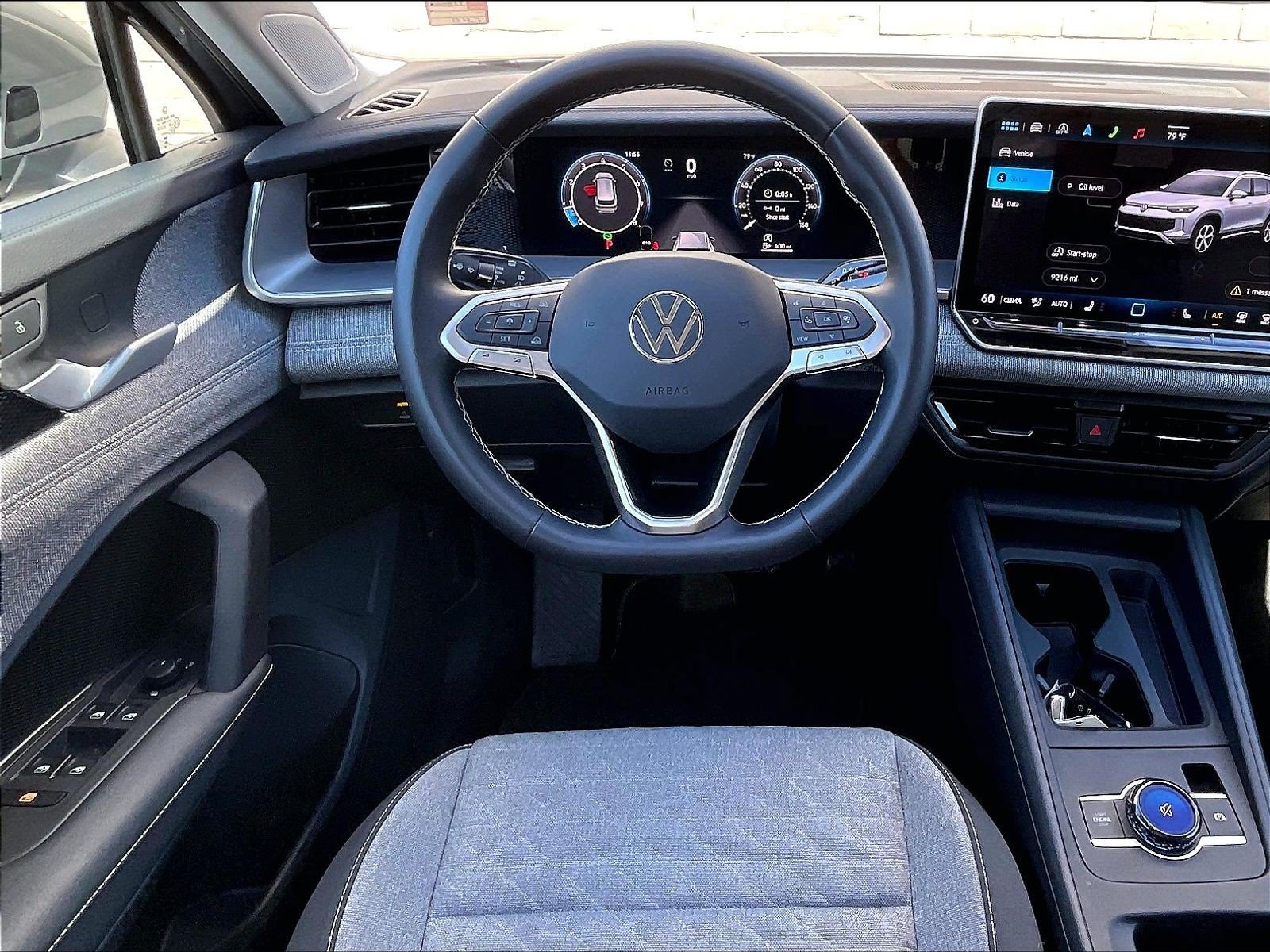 Certified 2025 Volkswagen Tiguan S FWD image 4
