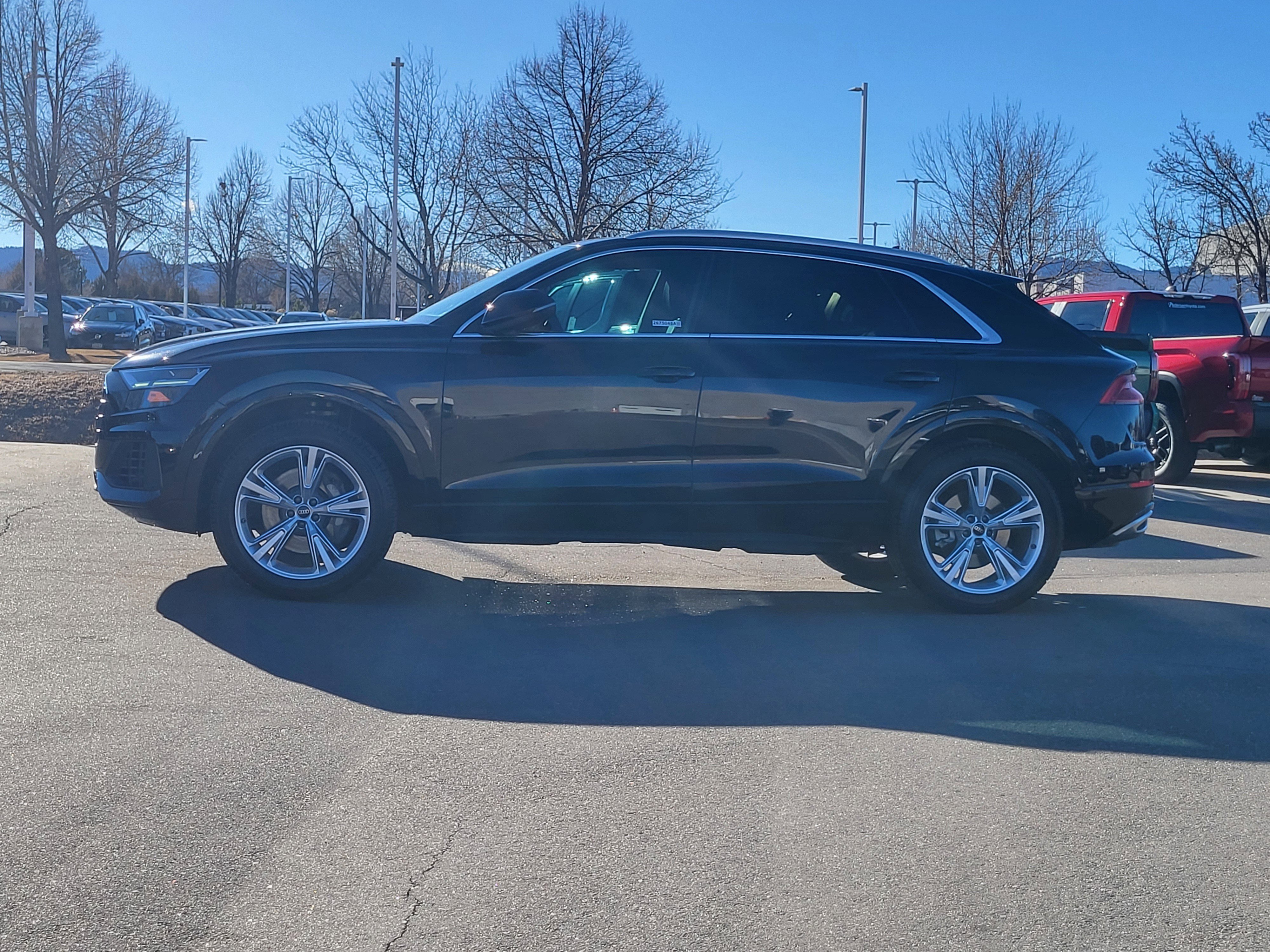 Used 2022 Audi Q8 Premium Plus image 4